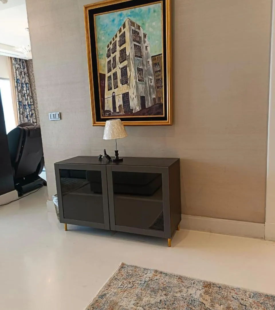 جناج ملكي 150م داماك Luxury Daire Cidde